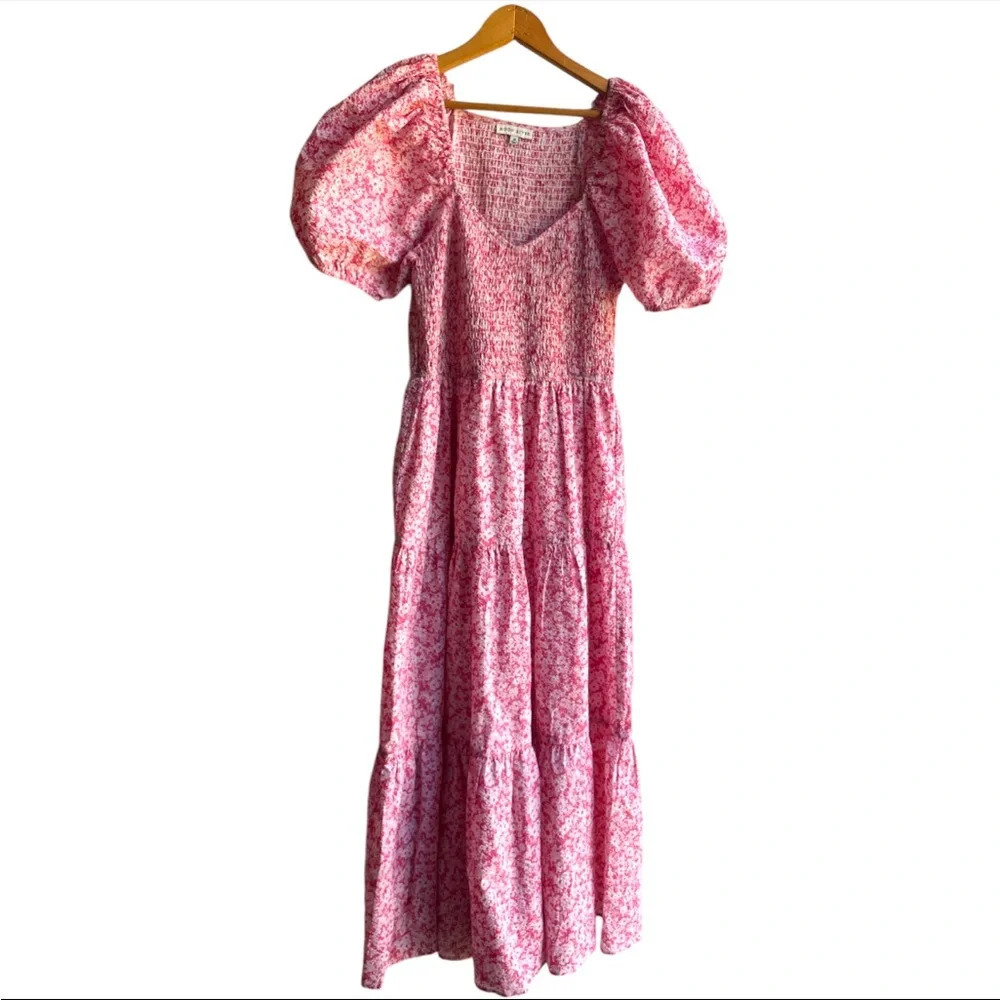 Moon River Womens Medium Pink Floral Smocked Tiered Puff Sleeve Midi Dress